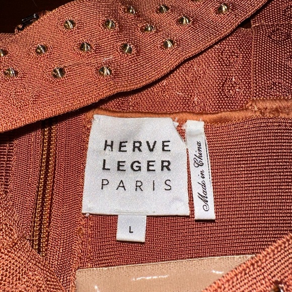 New Hervé Léger
Crystal Cross Neck Cutout Mini Dress (D9) - Picture 7 of 8